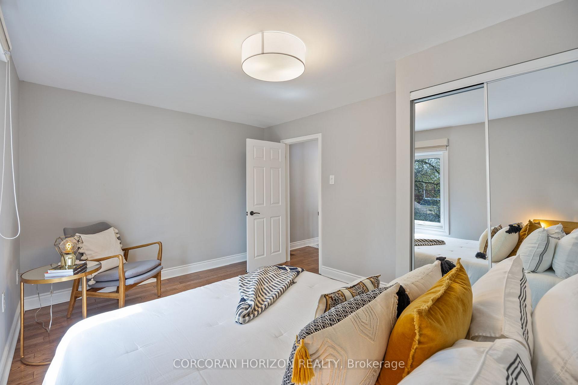 Photo 24 of 189 Springdale Boulevard, Toronto, Danforth Village-East York — HOMEH