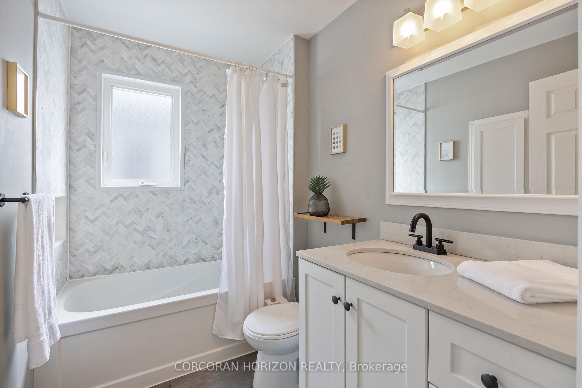 Photo 25 of 189 Springdale Boulevard, Toronto, Danforth Village-East York — HOMEH