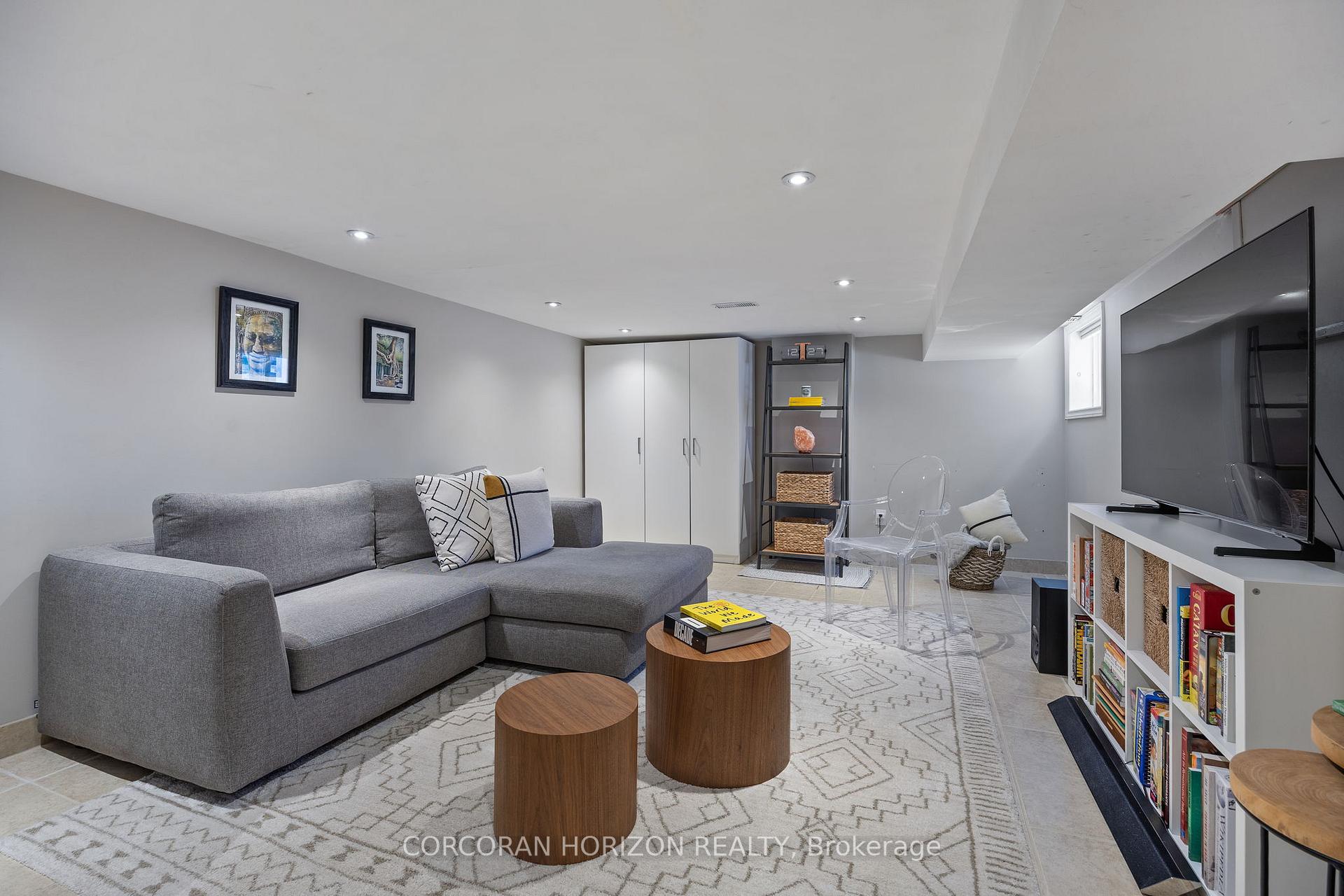 Photo 27 of 189 Springdale Boulevard, Toronto, Danforth Village-East York — HOMEH