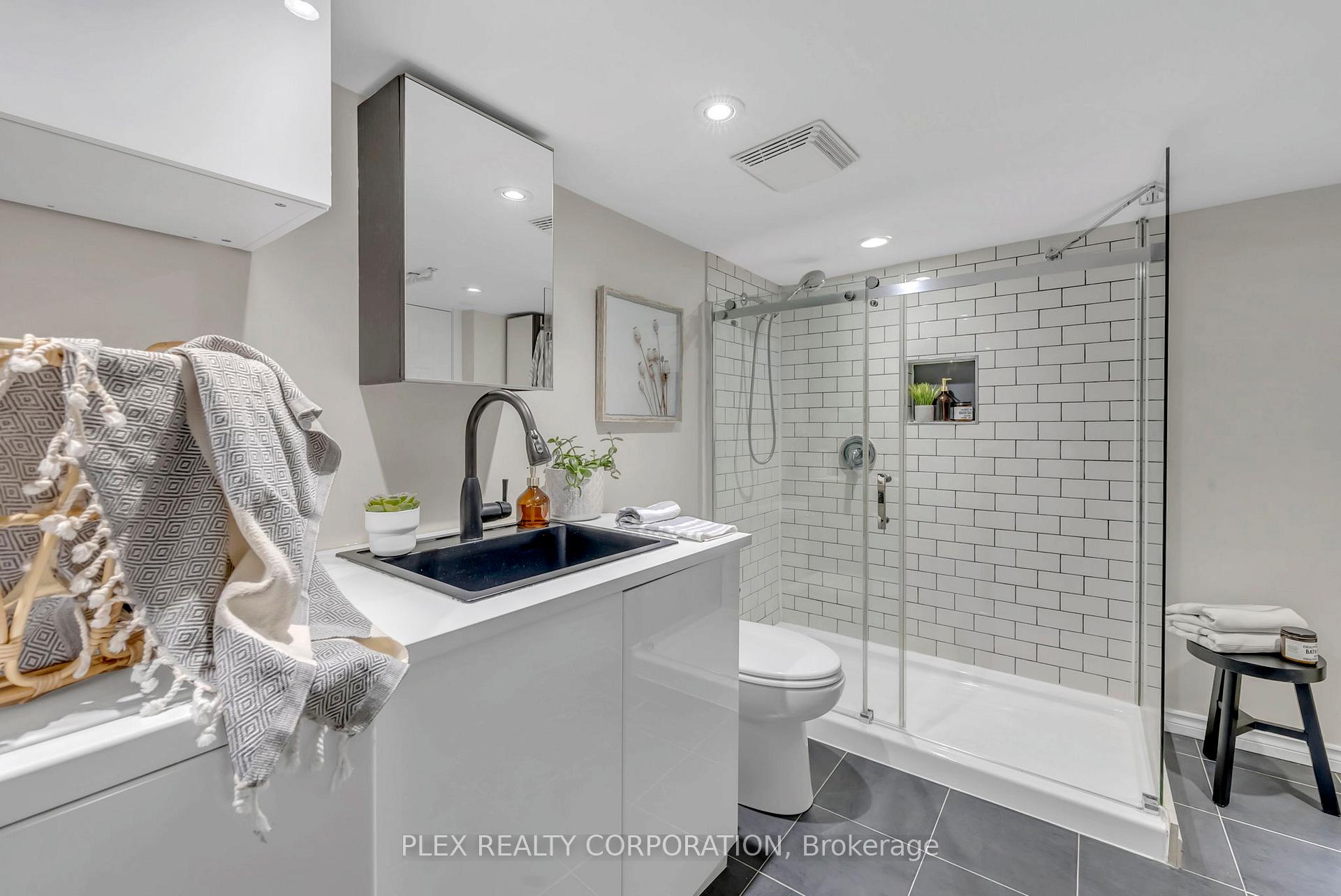 Photo 25 of 52 Poucher Street, Toronto, Blake-Jones — HOMEH