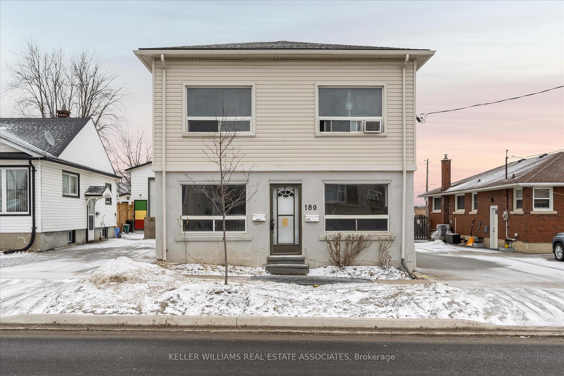 Photo 2 of 180 Pine Street S, Thorold, Thorold Downtown — HOMEH