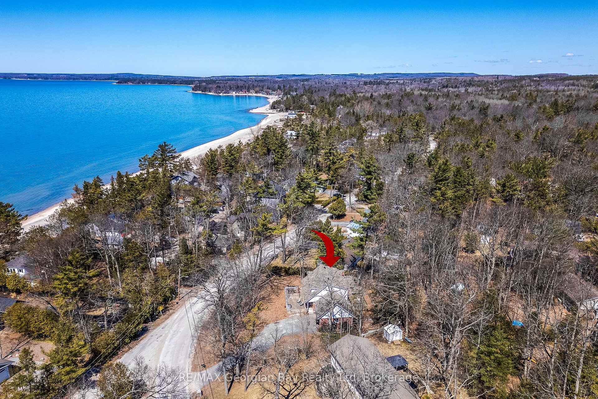 Photo 3 of 225 Tiny Beaches Road S, Tiny, Rural Tiny — HOMEH