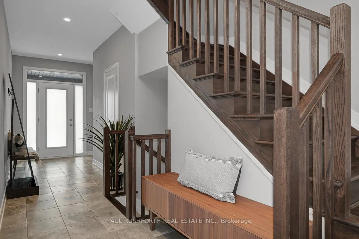 Photo 3 of 333 Joshua Street, Ottawa, Mer Bleue/Bradley Estates/Anderson Park — HOMEH