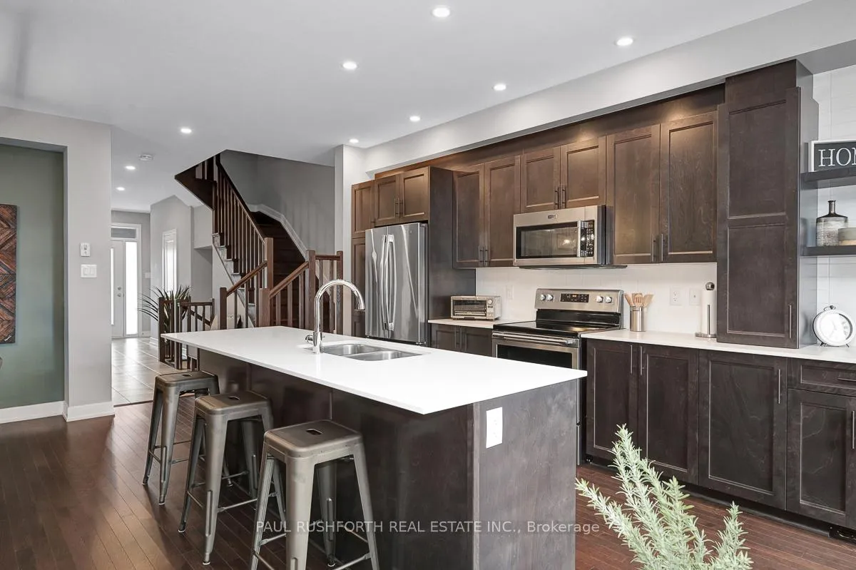 Photo 12 of 333 Joshua Street, Ottawa, Mer Bleue/Bradley Estates/Anderson Park — HOMEH