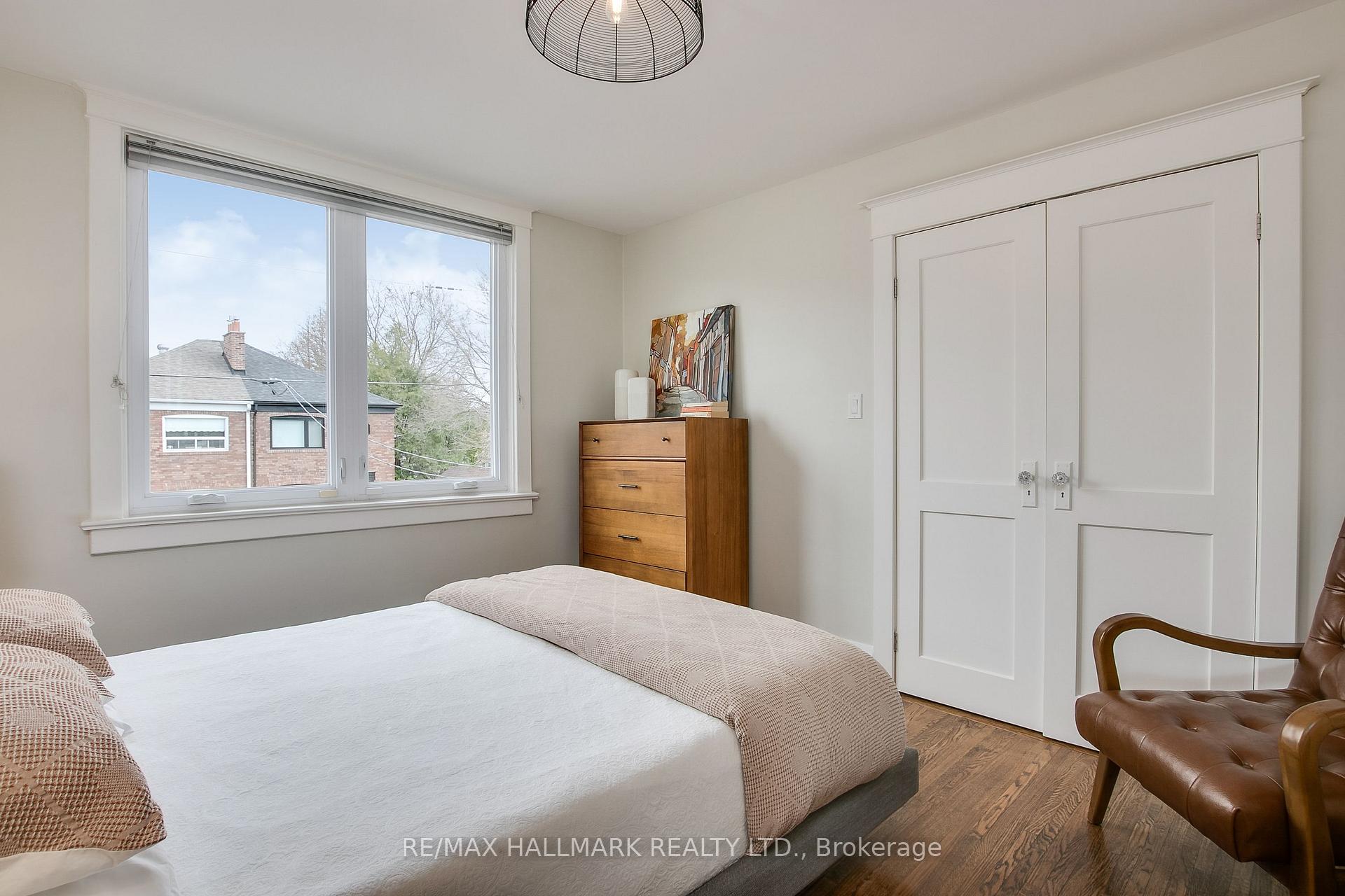 Photo 16 of 105 Queensdale Avenue, Toronto, Danforth — HOMEH