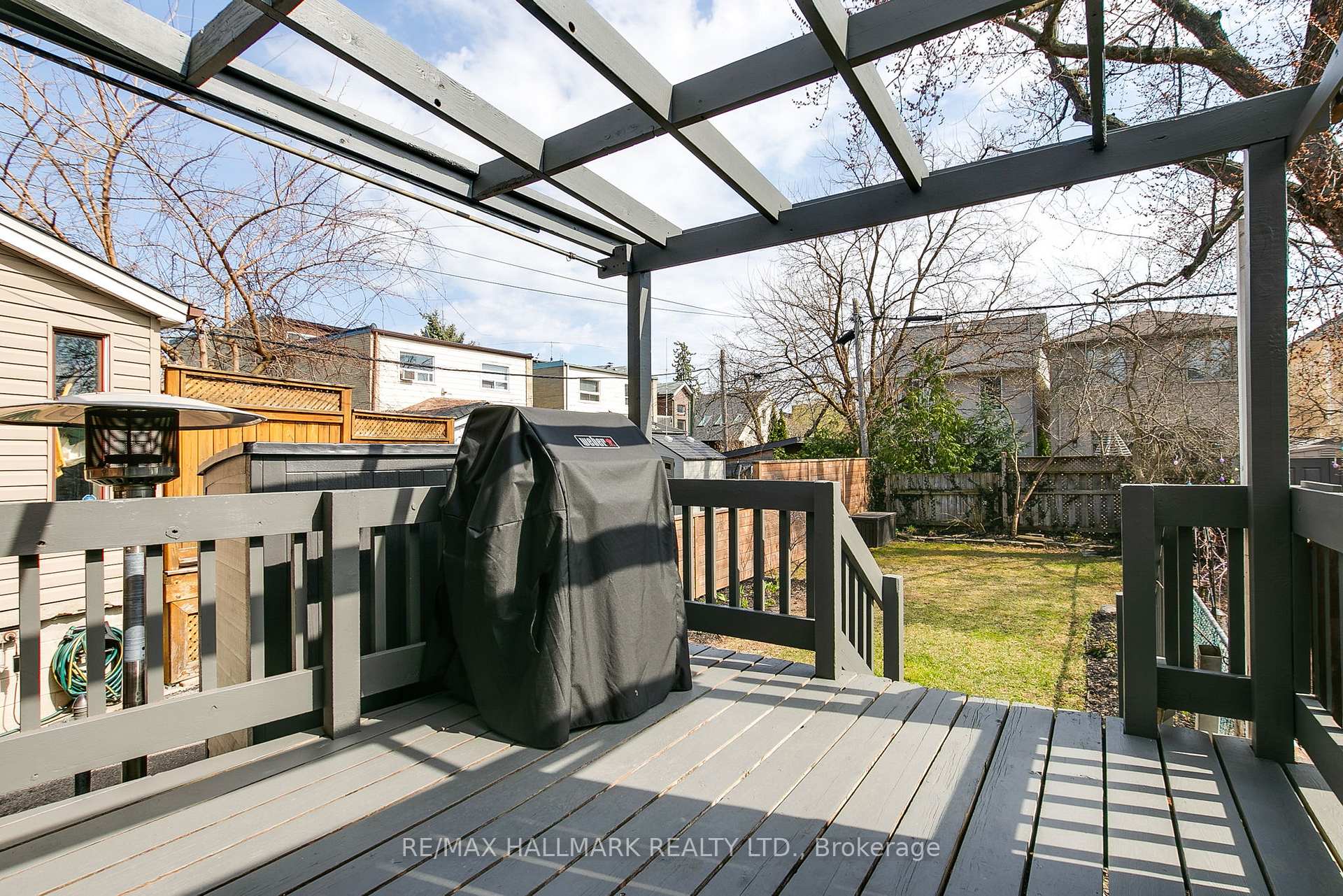Photo 31 of 105 Queensdale Avenue, Toronto, Danforth — HOMEH