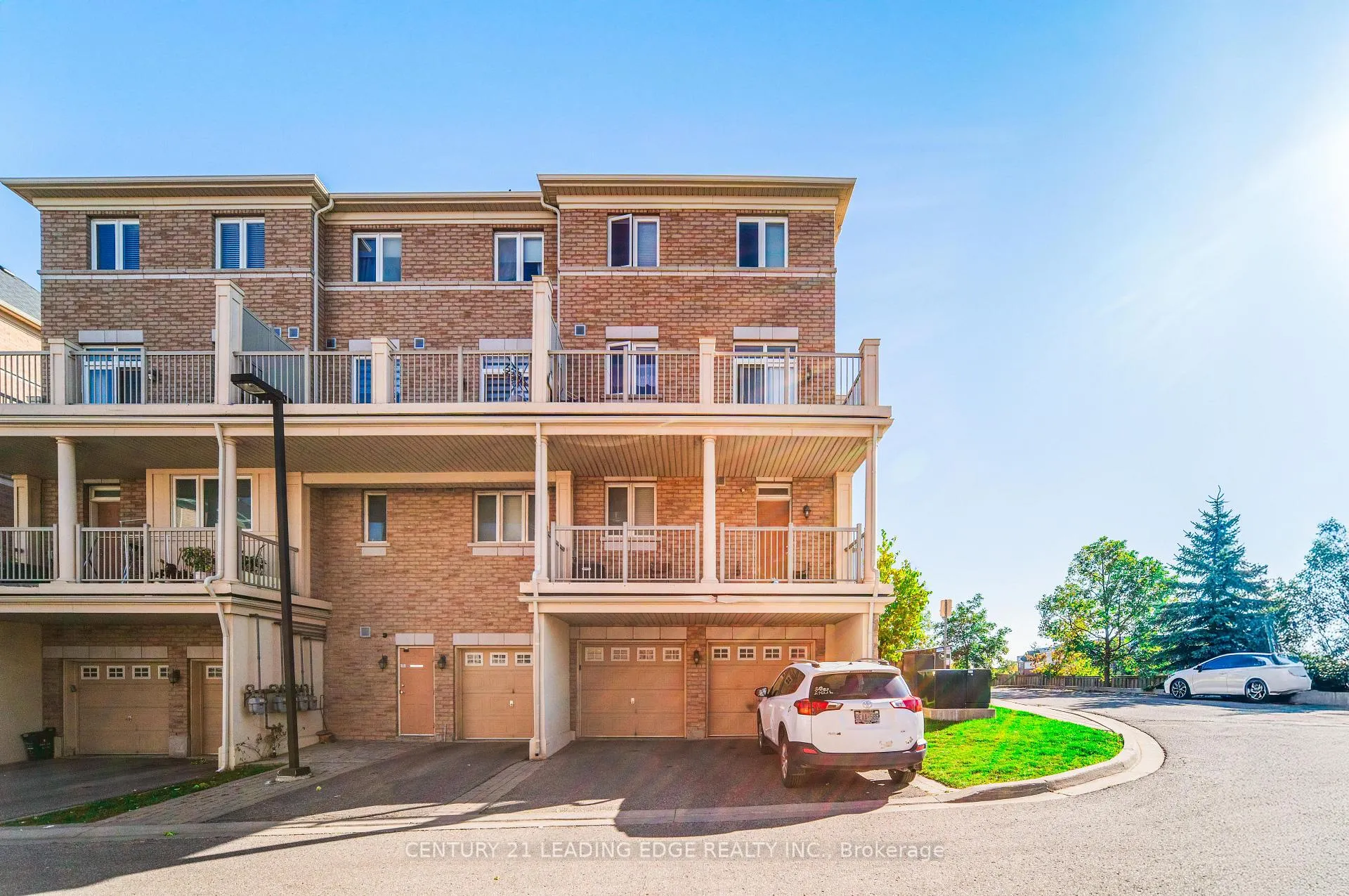 Photo 36 of 5 Dearie Lane, Markham, Milliken Mills East — HOMEH