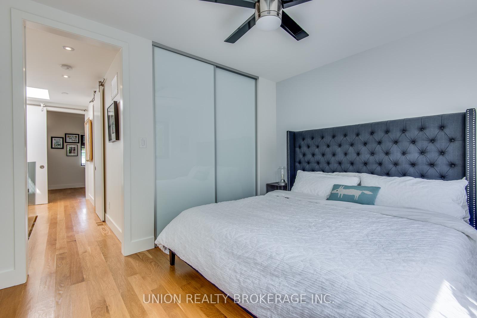 Photo 16 of 30 Hiawatha Road, Toronto, Greenwood-Coxwell — HOMEH