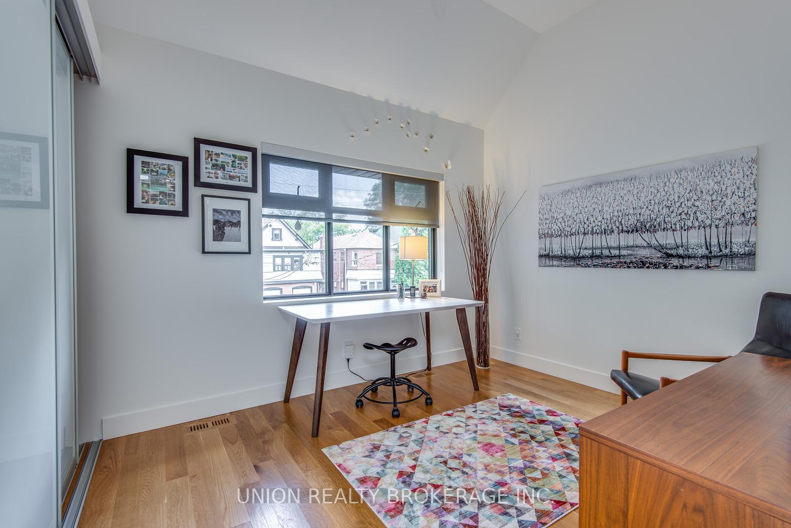 Photo 18 of 30 Hiawatha Road, Toronto, Greenwood-Coxwell — HOMEH