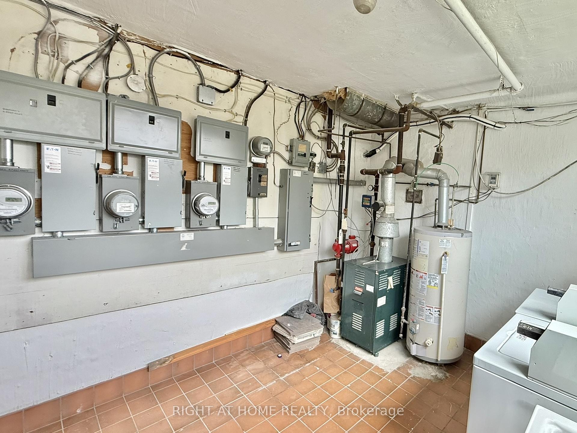 Photo 17 of 20 Belvidere Avenue, Toronto, Humewood-Cedarvale — HOMEH