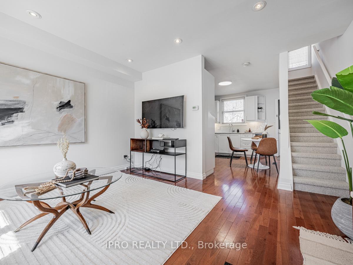 Photo 1 of 22 Queensdale Avenue, Toronto, Danforth Village-East York — HOMEH