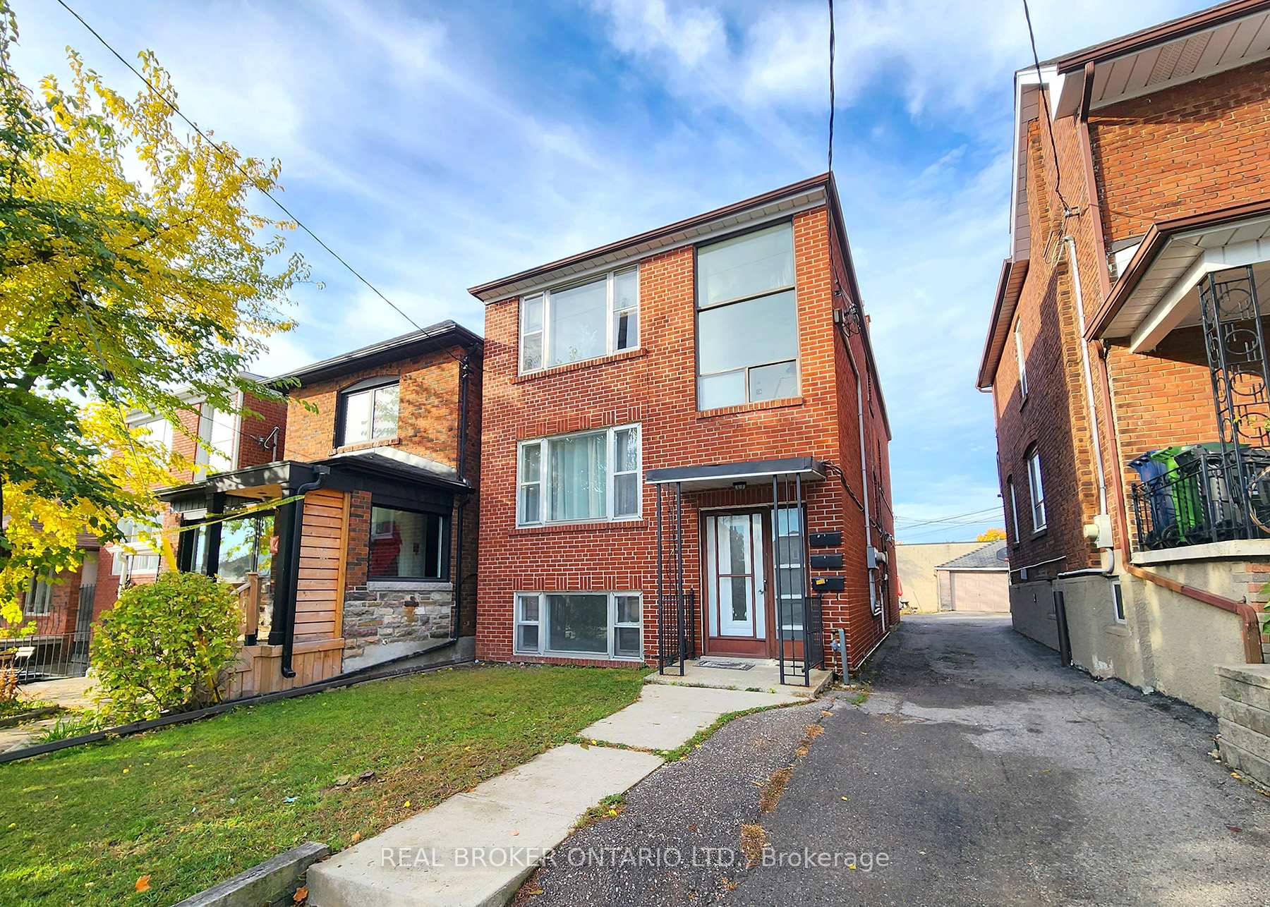 Front of Unit 1, 388 Winona Drive