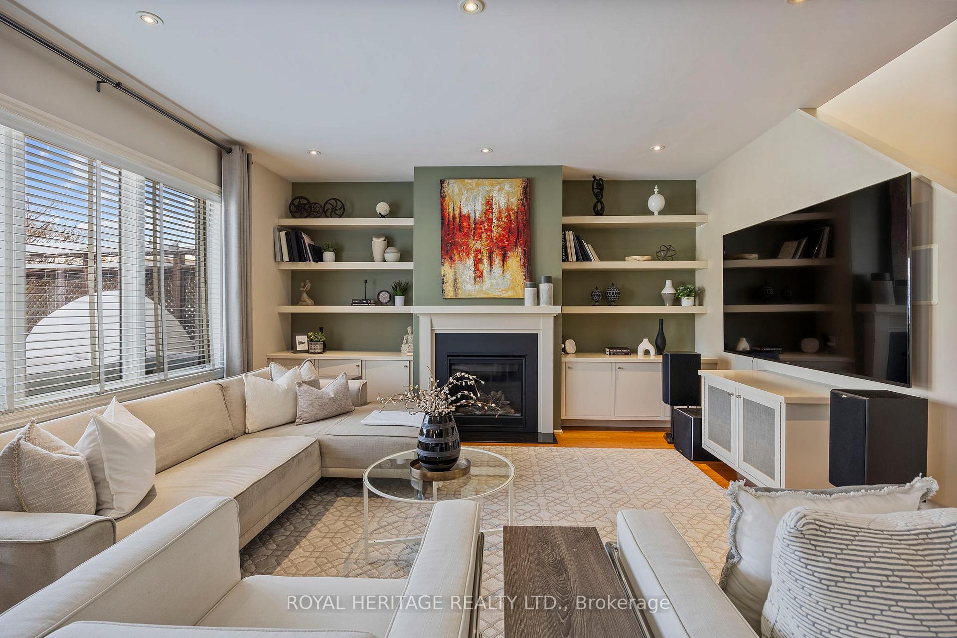 Photo 13 of 302 Brooke Avenue, Toronto, Bedford Park-Nortown — HOMEH