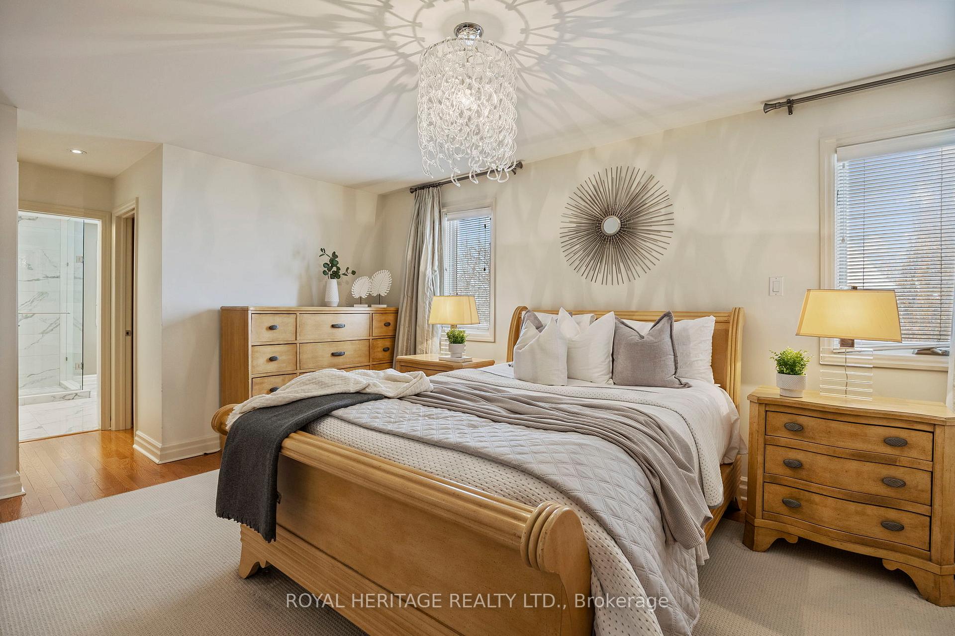 Photo 29 of 302 Brooke Avenue, Toronto, Bedford Park-Nortown — HOMEH