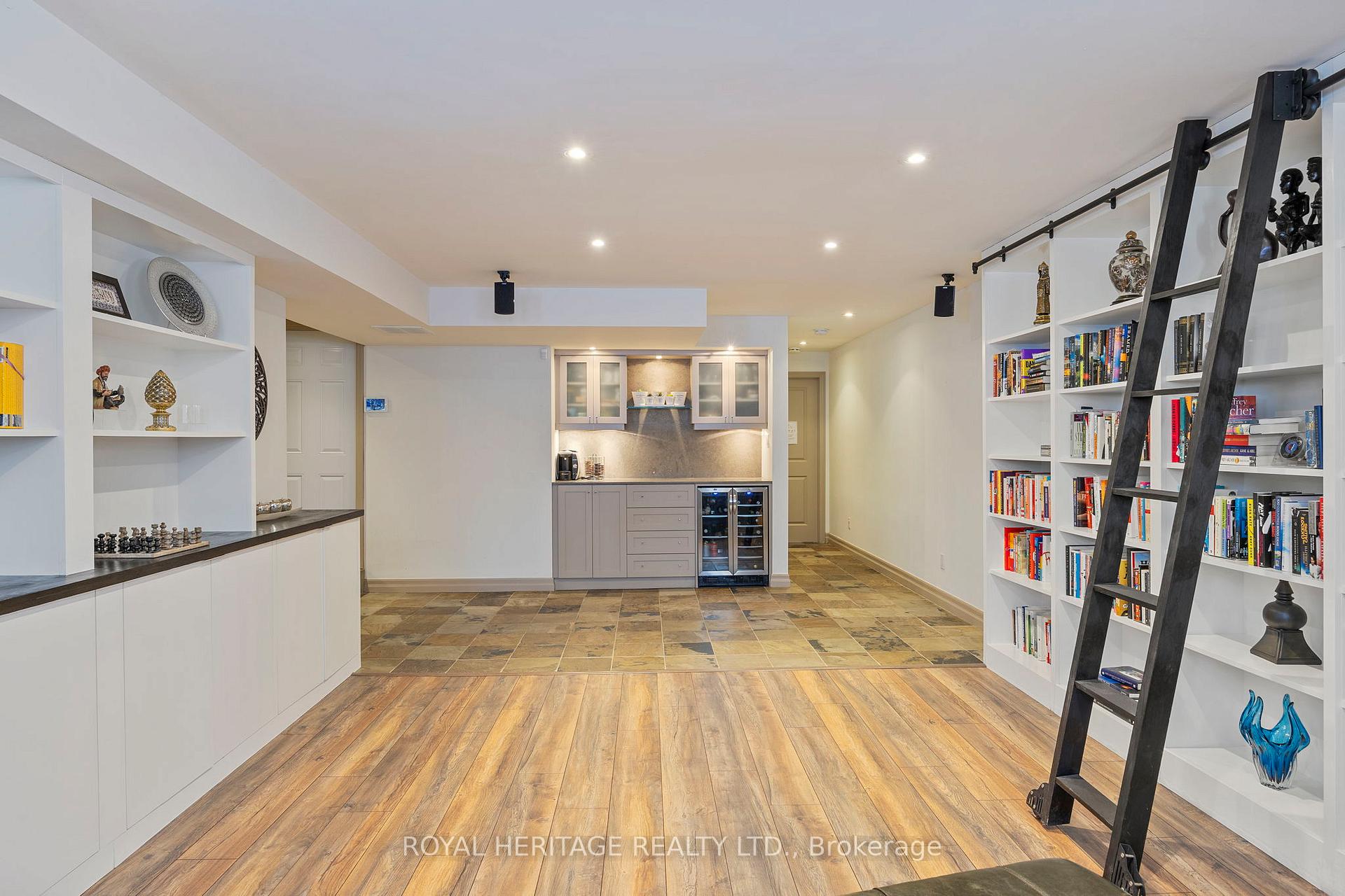 Photo 40 of 302 Brooke Avenue, Toronto, Bedford Park-Nortown — HOMEH