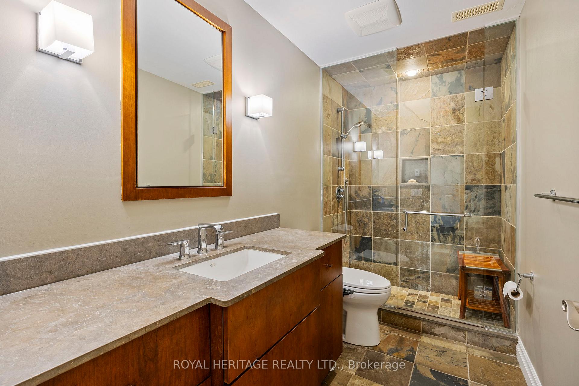 Photo 43 of 302 Brooke Avenue, Toronto, Bedford Park-Nortown — HOMEH
