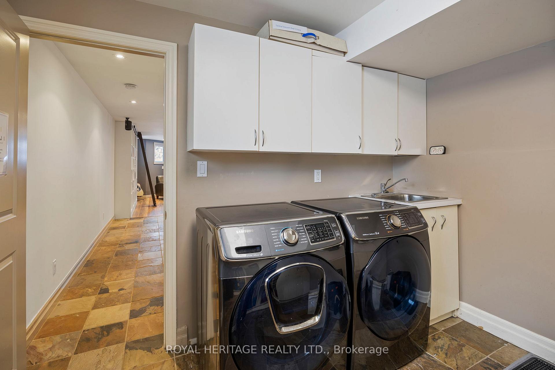 Photo 47 of 302 Brooke Avenue, Toronto, Bedford Park-Nortown — HOMEH