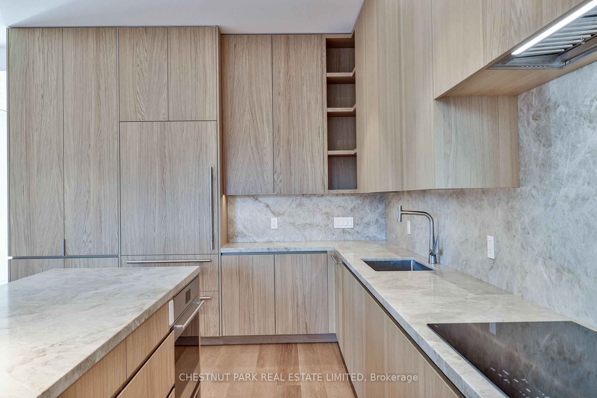 Photo 4 of 5 Brookfield Street, Toronto, Trinity-Bellwoods — HOMEH