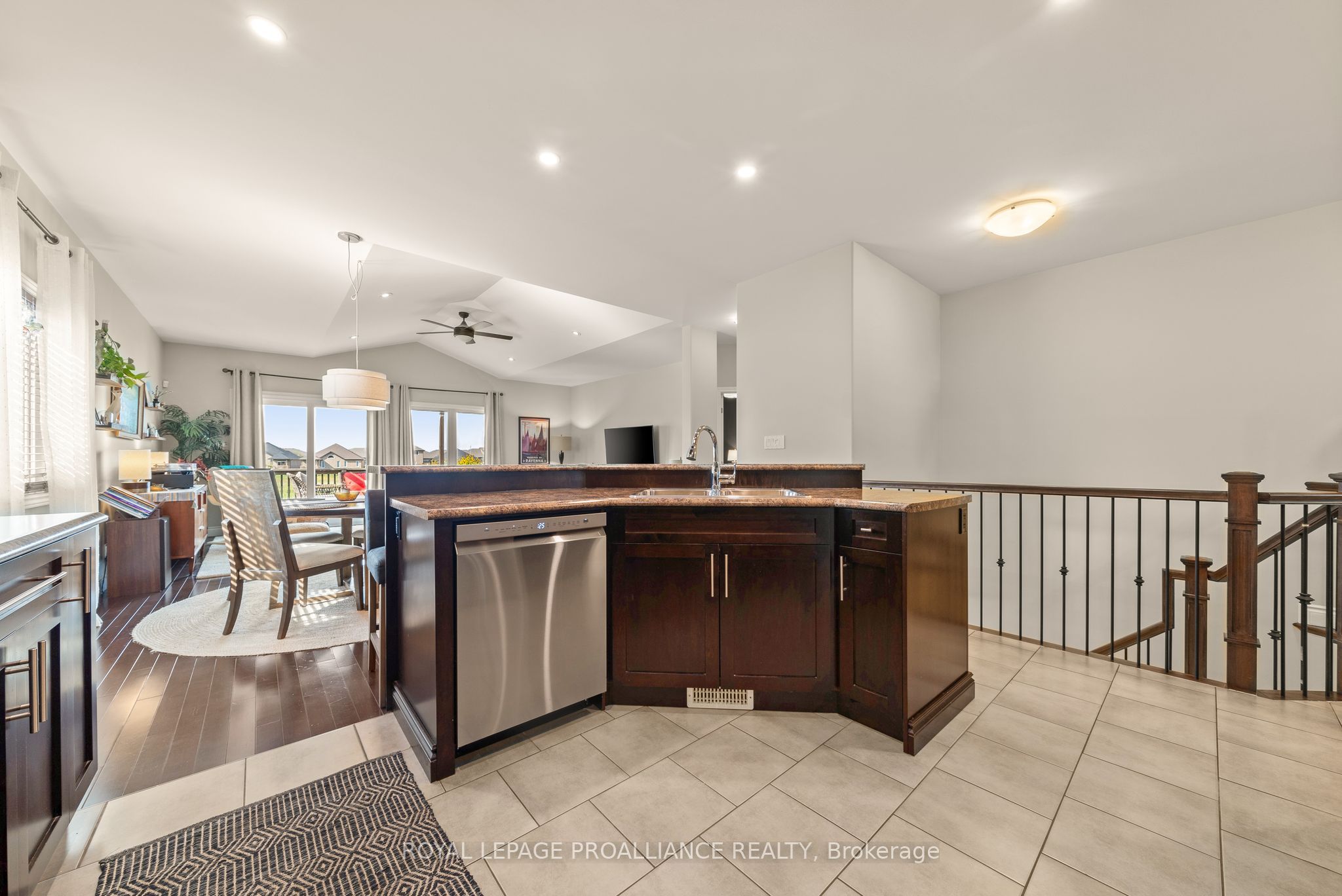 Photo 46 of 34 Scenic Drive, Belleville, Thurlow Ward — HOMEH