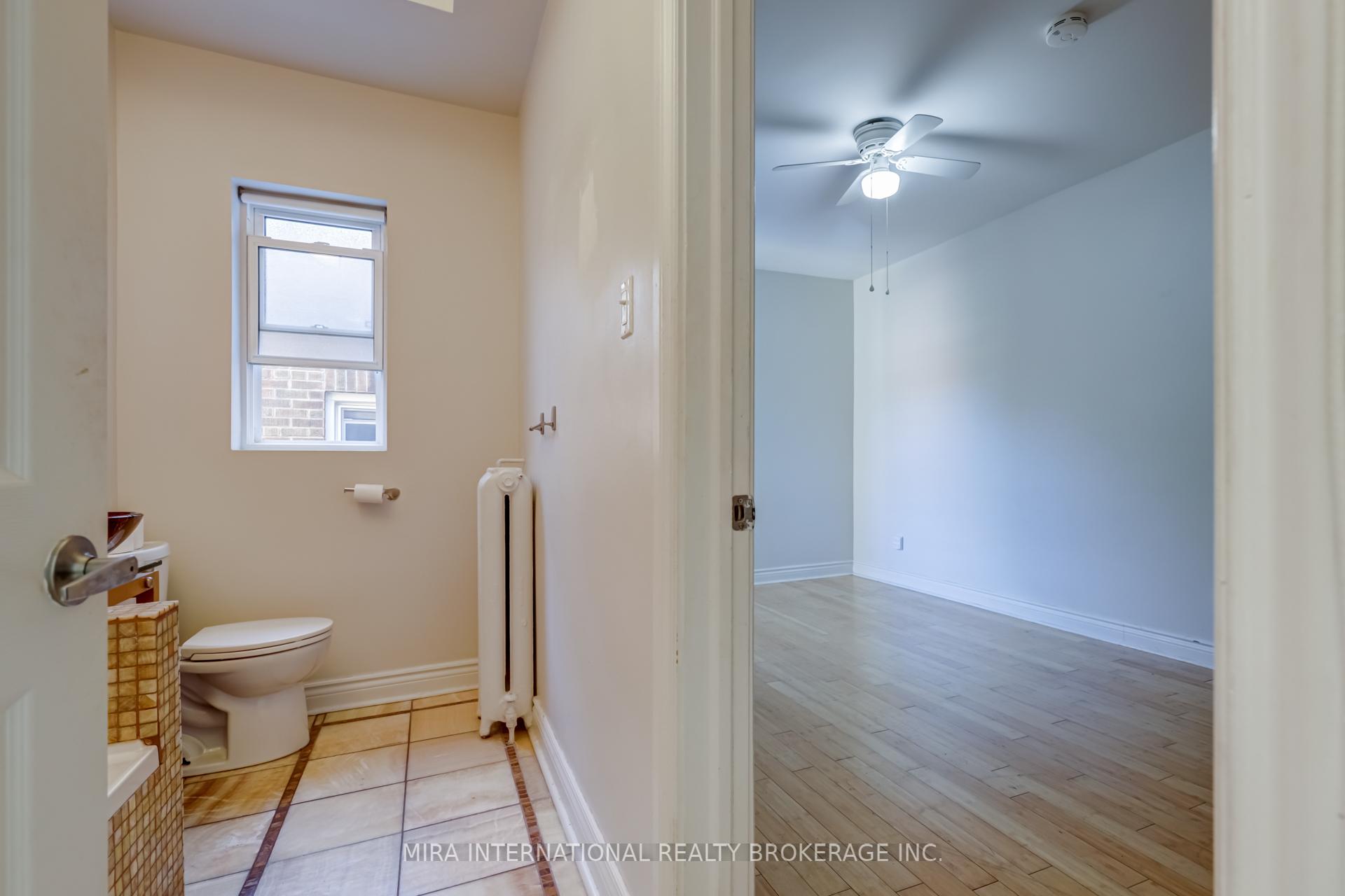 Photo 13 of Unit C2, 98 Leuty Avenue, Toronto, The Beaches — HOMEH