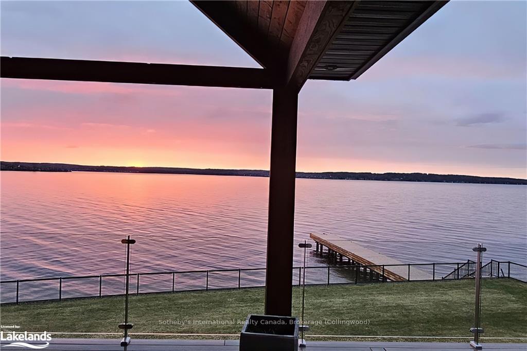 Photo 2 of 6 Sunset Court, Tay, Rural Tay — HOMEH