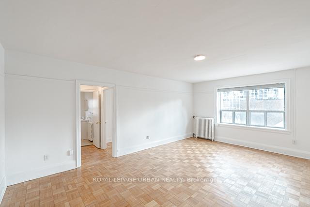 Photo 4 of Unit 402, 110 Wellesley Street E, Toronto, North St. James Town — HOMEH