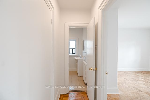 Photo 6 of Unit 402, 110 Wellesley Street E, Toronto, North St. James Town — HOMEH