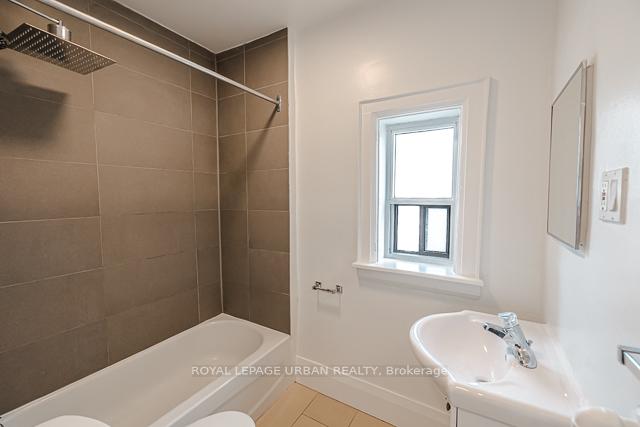Photo 7 of Unit 402, 110 Wellesley Street E, Toronto, North St. James Town — HOMEH