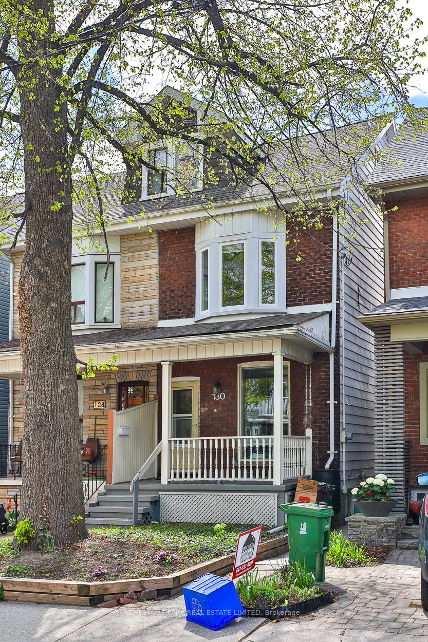 Photo 3 of 130 Hampton Avenue, Toronto, North Riverdale — HOMEH