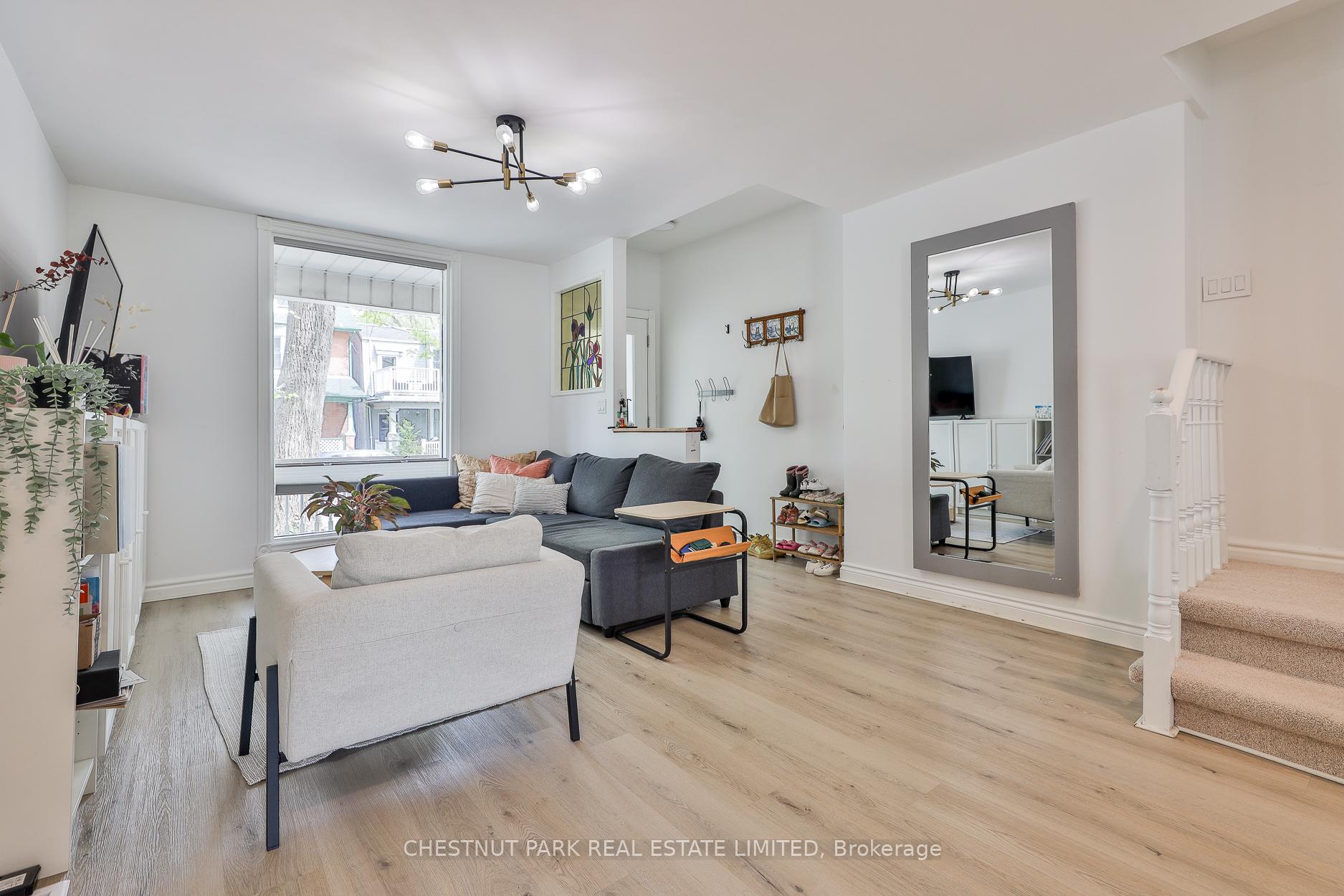 Photo 37 of 130 Hampton Avenue, Toronto, North Riverdale — HOMEH