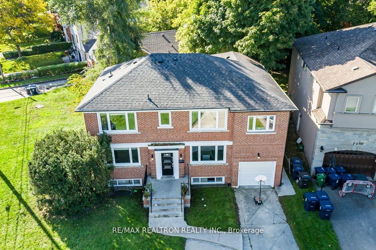 Photo 28 of 2 Manor Haven Road, Toronto, Englemount-Lawrence — HOMEH