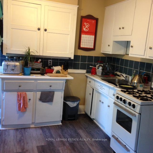 Photo 4 of 61 Westwood Avenue, Toronto, Broadview North — HOMEH