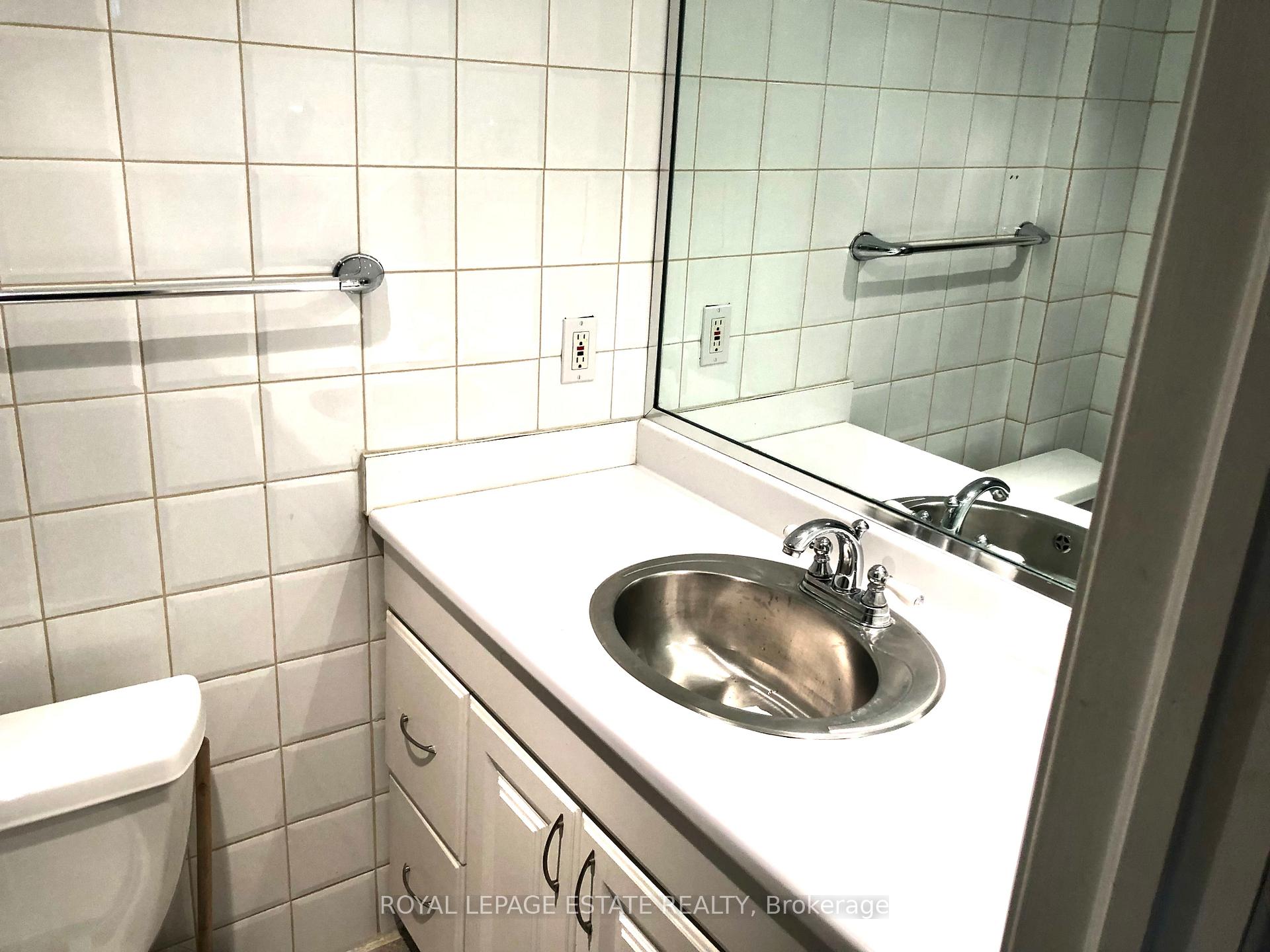 Photo 10 of 61 Westwood Avenue, Toronto, Broadview North — HOMEH