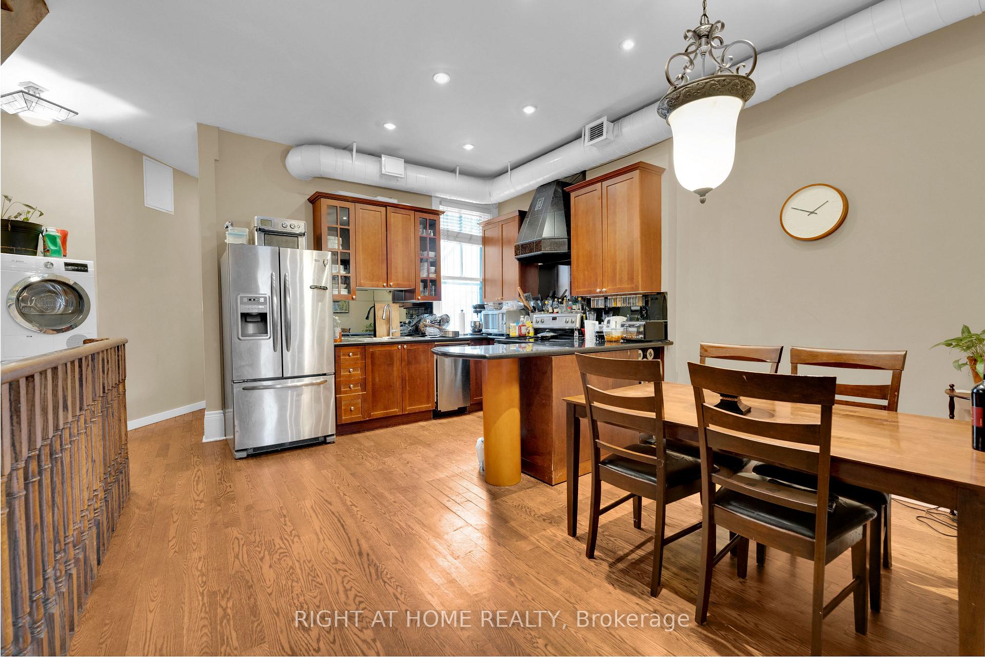 Photo 2 of 489 King Street E, Toronto, Moss Park — HOMEH