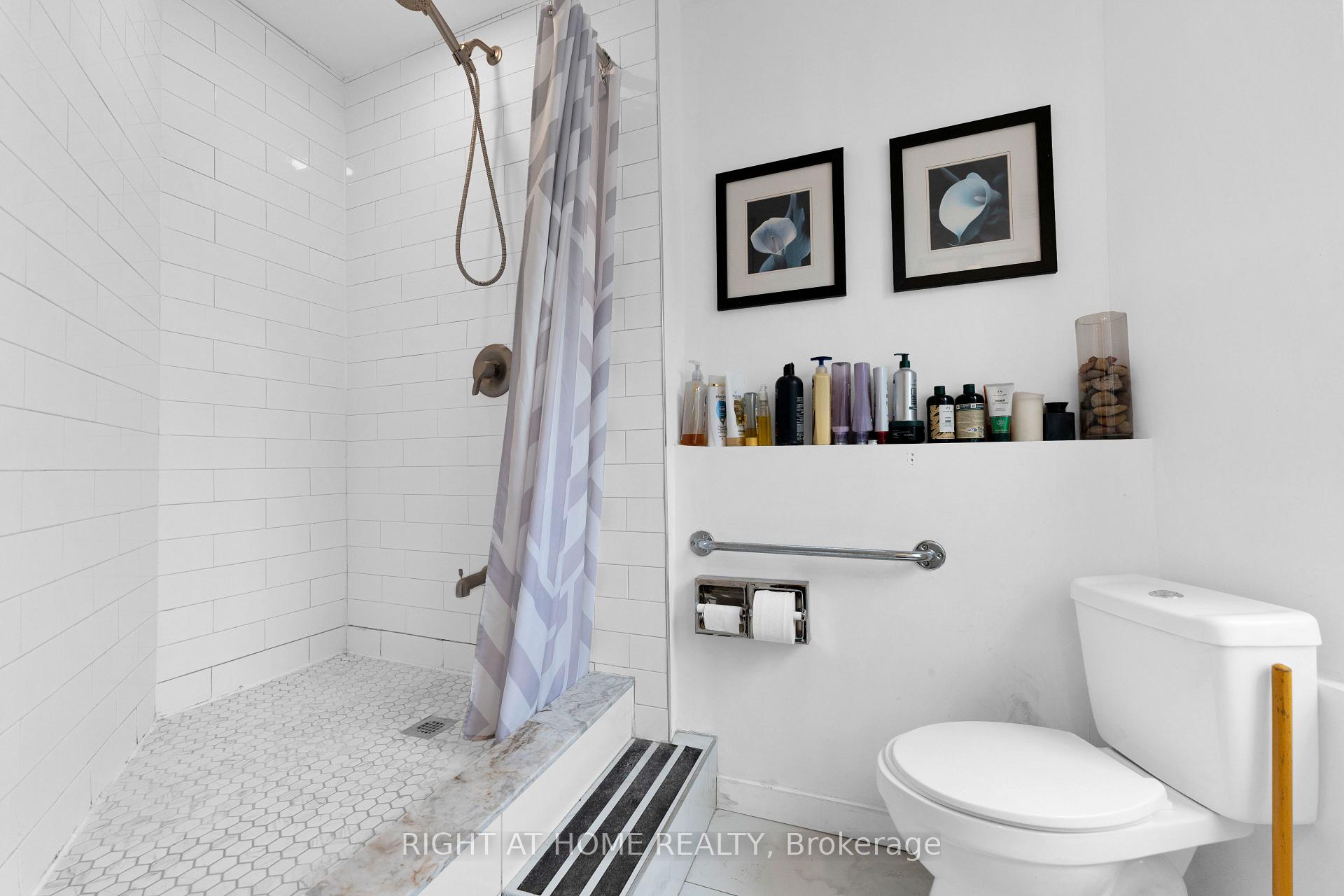 Photo 11 of 489 King Street E, Toronto, Moss Park — HOMEH