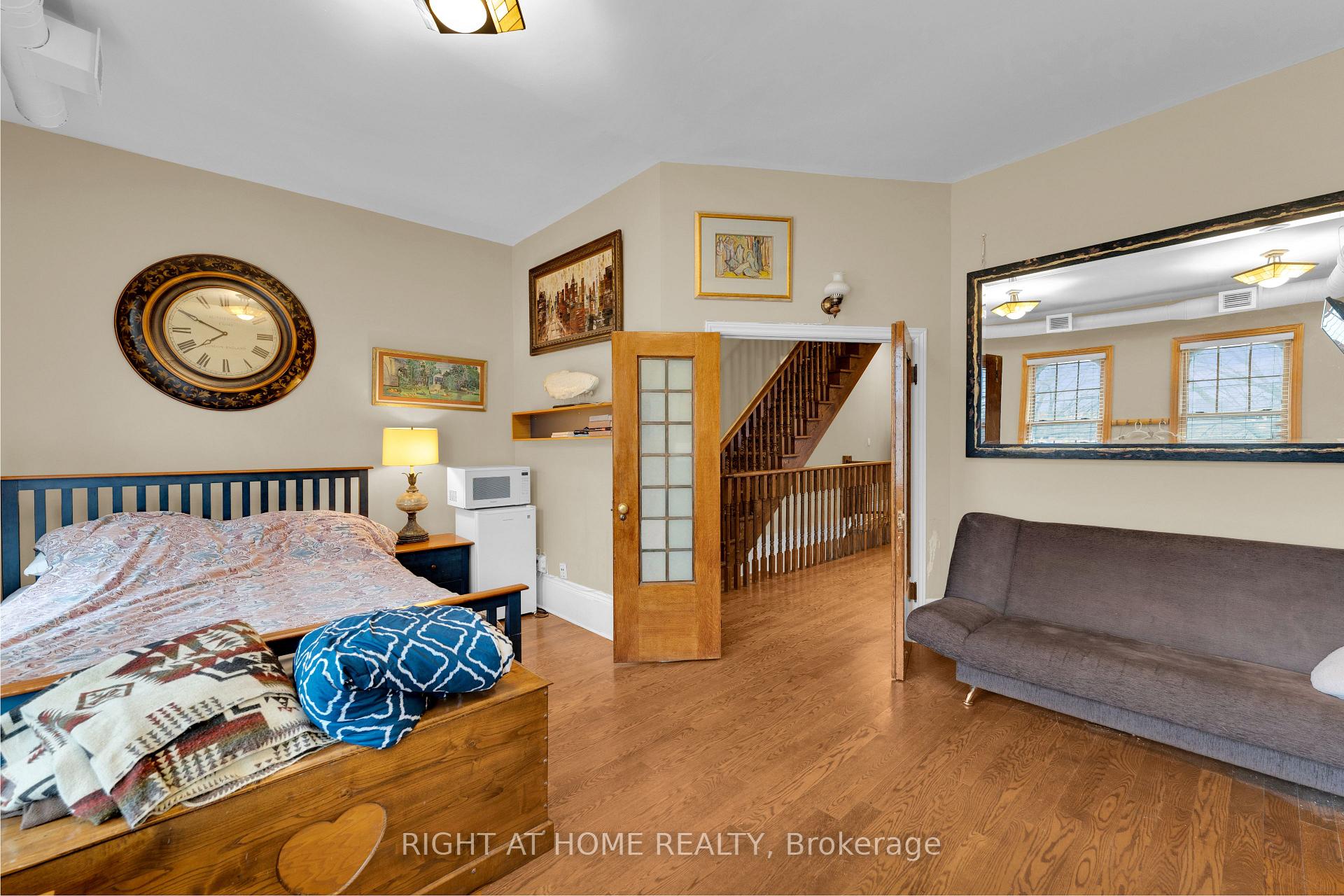 Photo 8 of 489 King Street E, Toronto, Moss Park — HOMEH