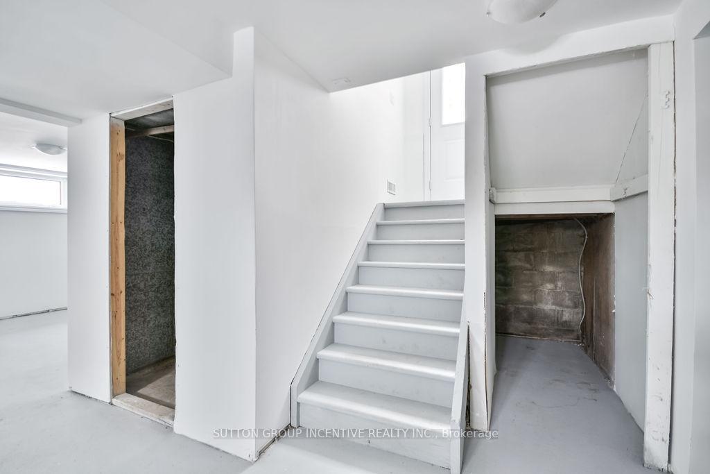 Photo 24 of 167 Bay Street, Tay, Victoria Harbour — HOMEH