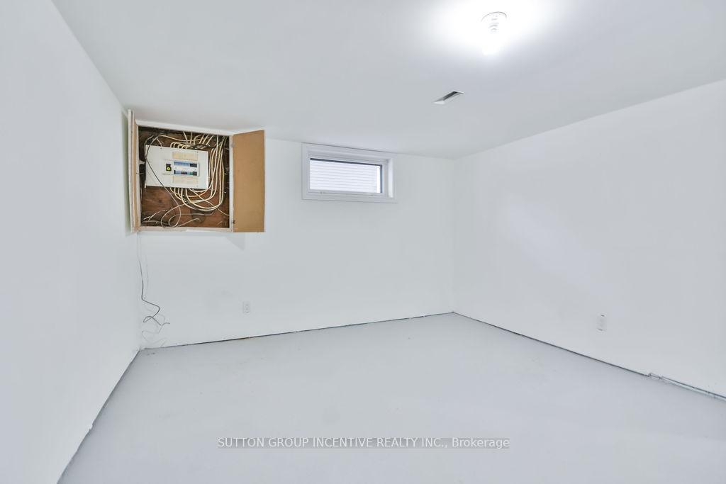 Photo 30 of 167 Bay Street, Tay, Victoria Harbour — HOMEH