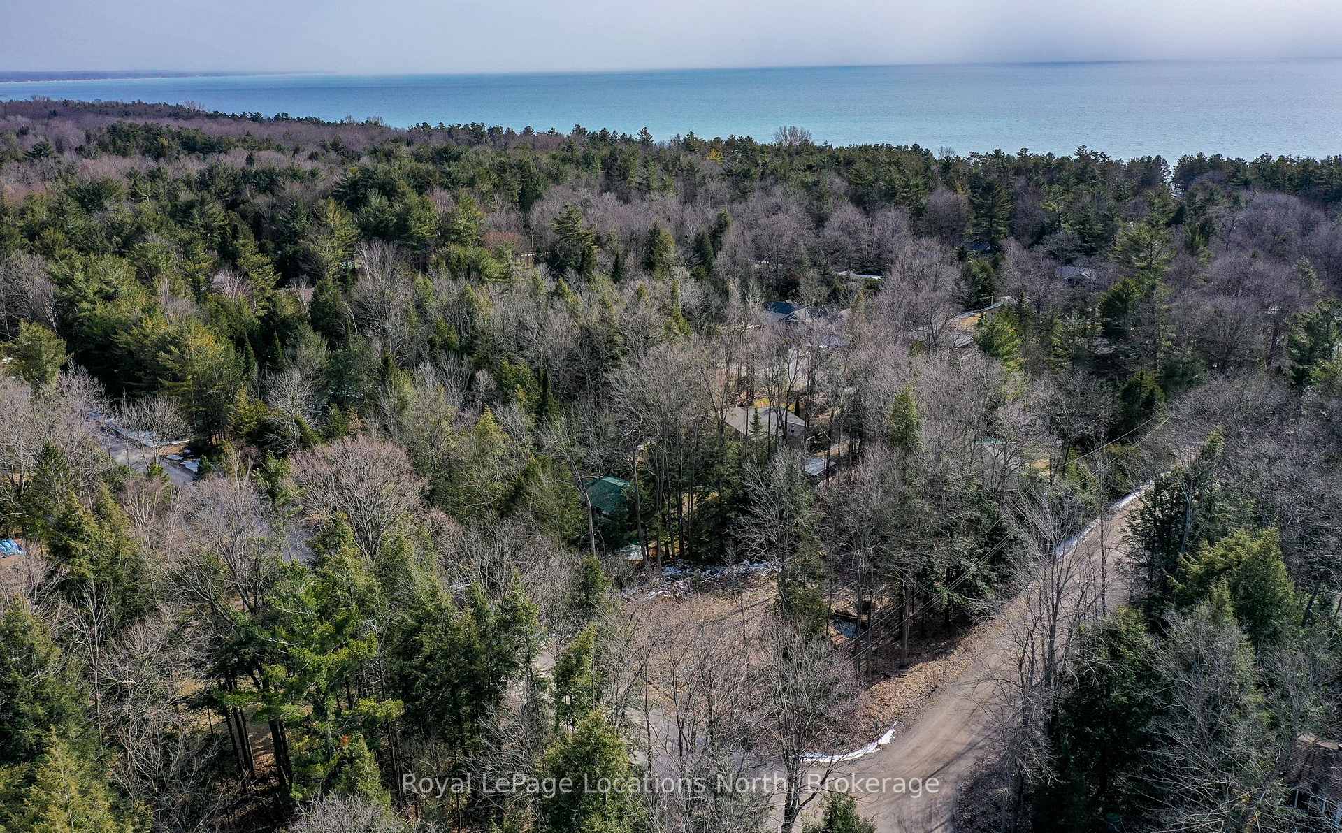 Photo 9 of 68 Beauremi Road, Tiny, Rural Tiny — HOMEH