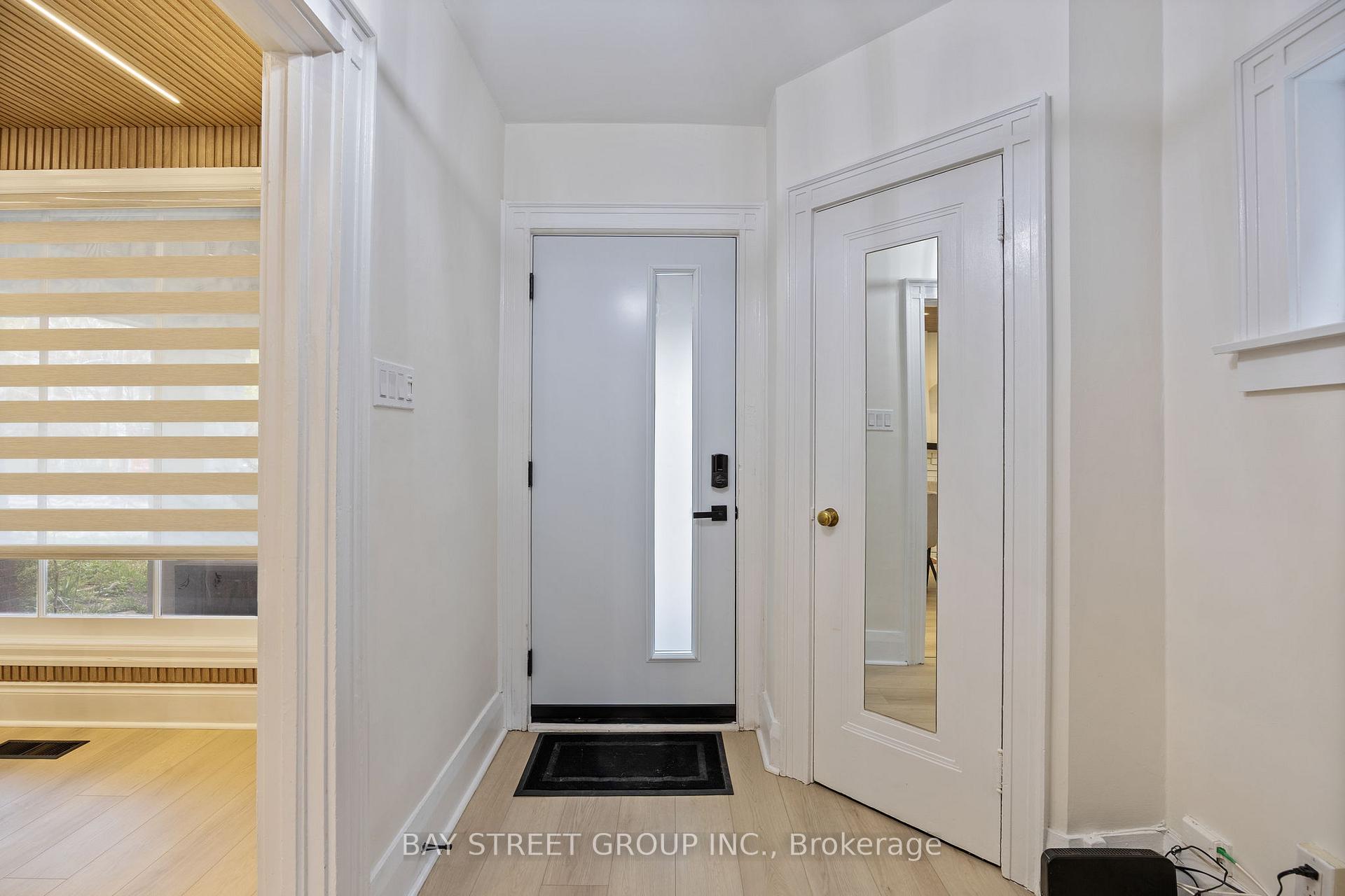 Photo 2 of 108 Orchard View Boulevard, Toronto, Yonge-Eglinton — HOMEH