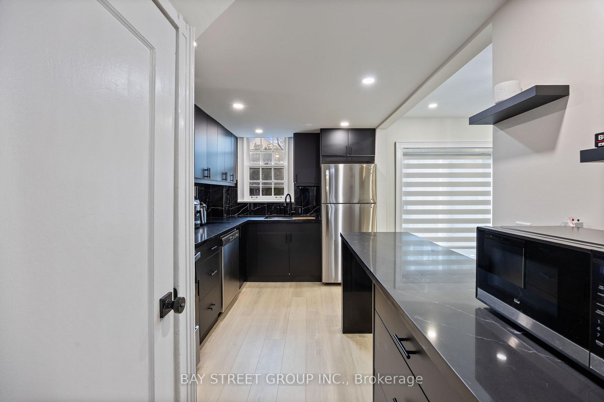 Photo 12 of 108 Orchard View Boulevard, Toronto, Yonge-Eglinton — HOMEH