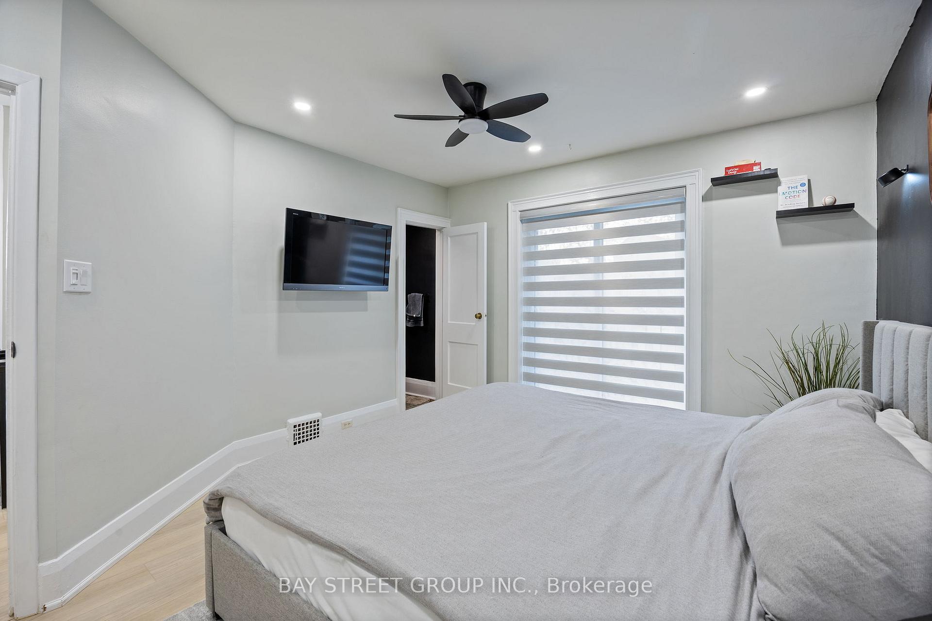 Photo 16 of 108 Orchard View Boulevard, Toronto, Yonge-Eglinton — HOMEH