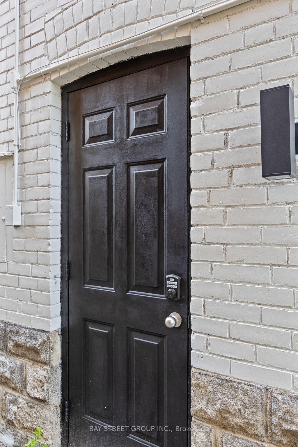 Photo 23 of 108 Orchard View Boulevard, Toronto, Yonge-Eglinton — HOMEH