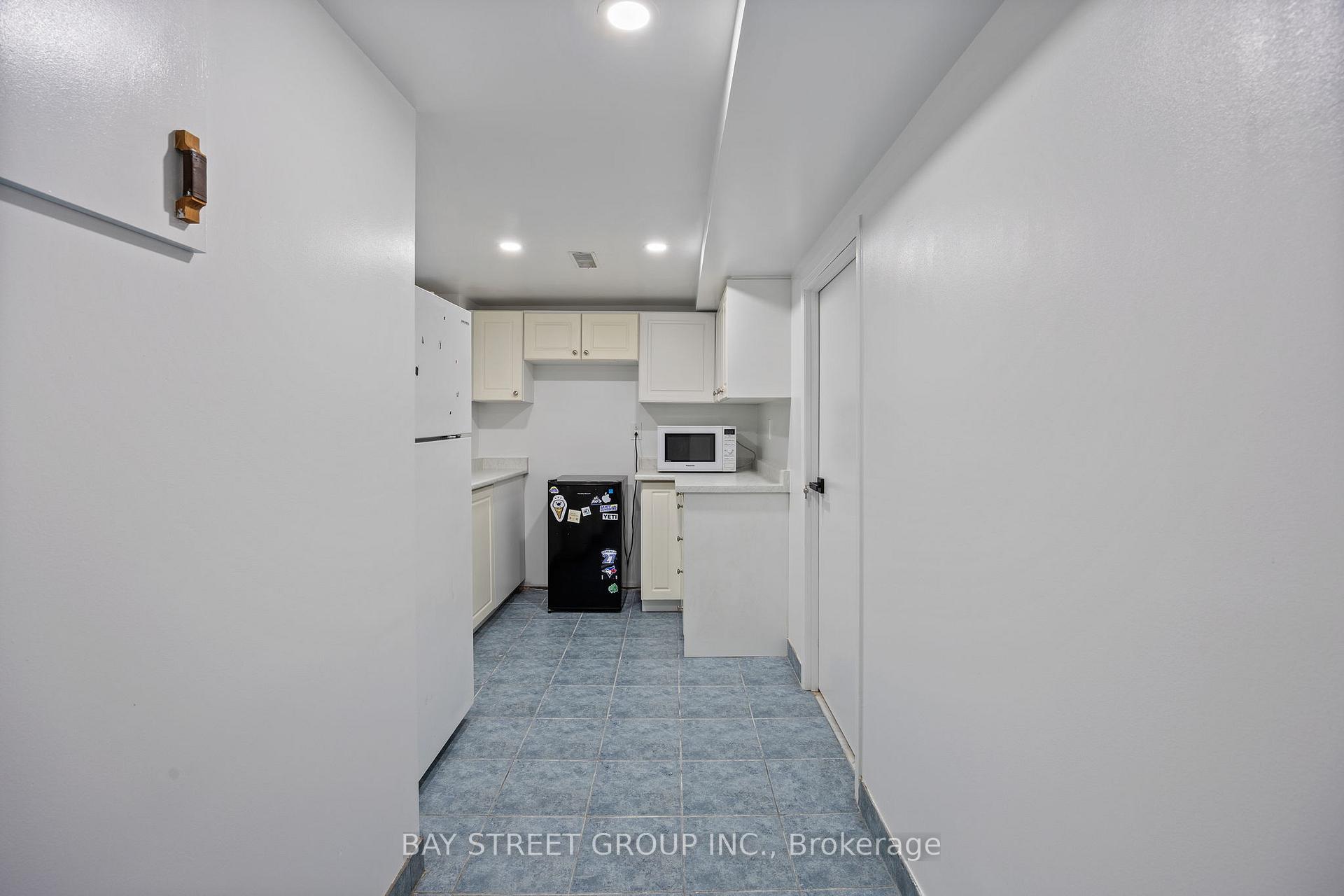 Photo 26 of 108 Orchard View Boulevard, Toronto, Yonge-Eglinton — HOMEH