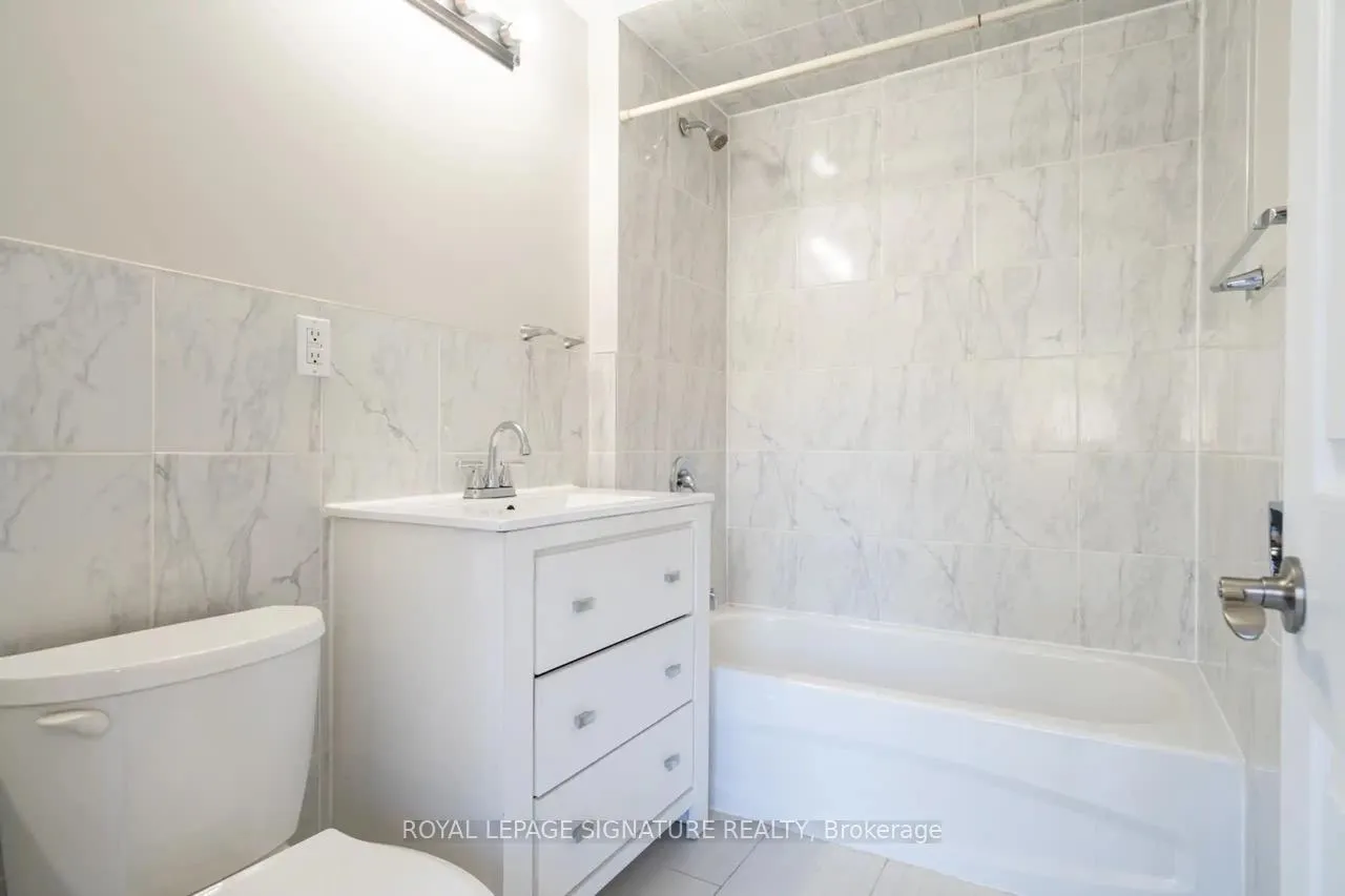 Photo 6 of 49 West Avenue N, Hamilton, Landsdale — HOMEH