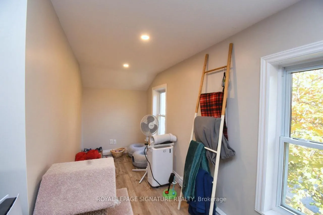 Photo 14 of 49 West Avenue N, Hamilton, Landsdale — HOMEH