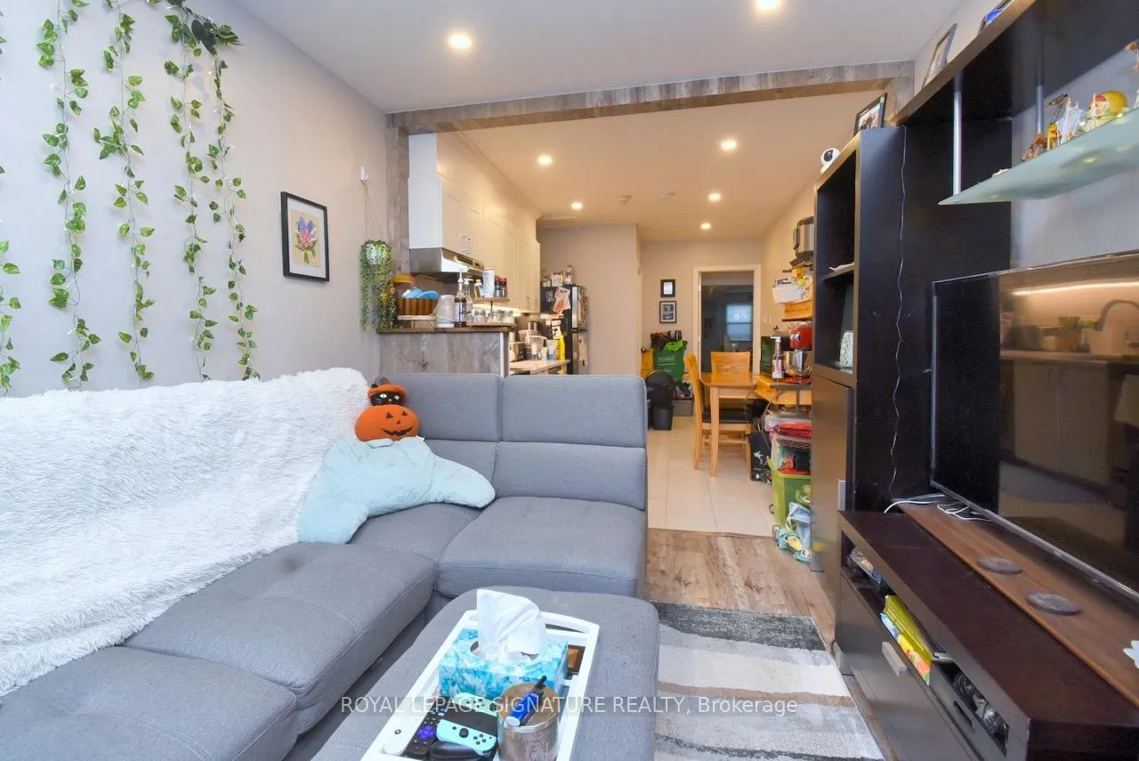 Photo 18 of 49 West Avenue N, Hamilton, Landsdale — HOMEH