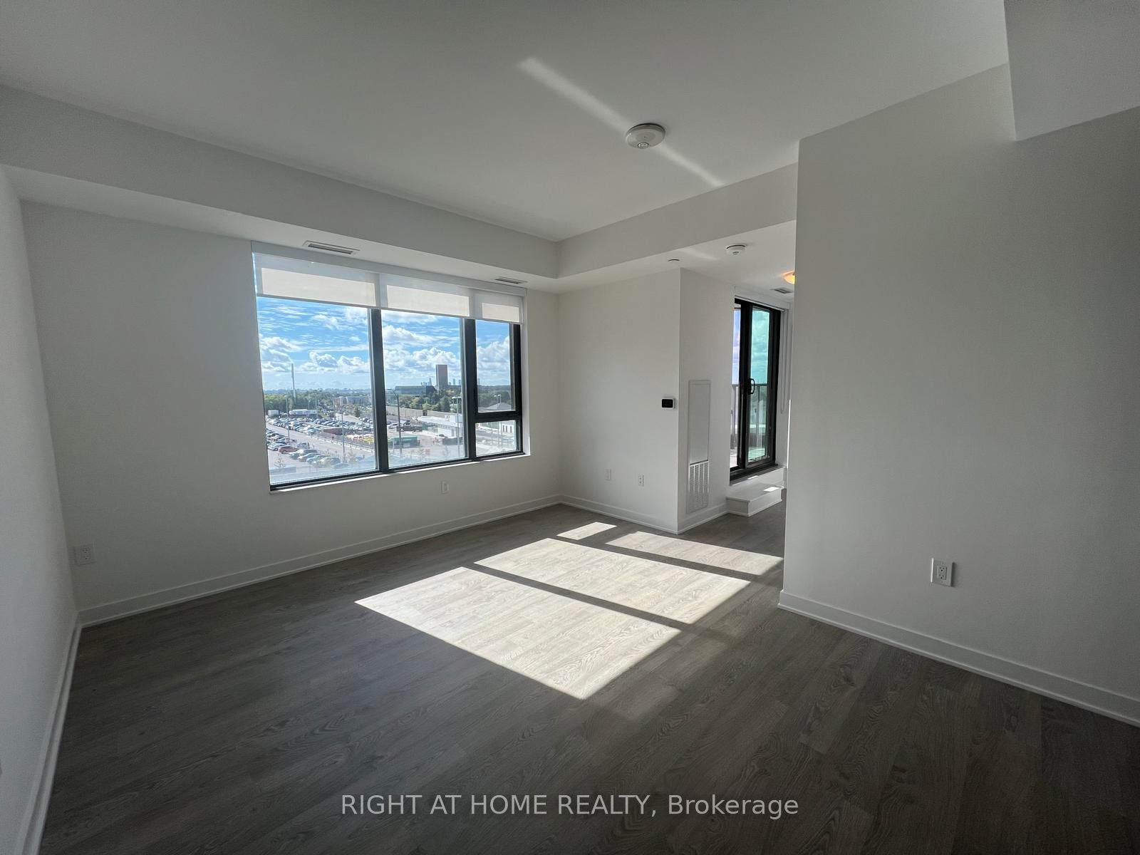 Photo 29 of Unit 204, 120 Eagle Rock Way, Vaughan, Rural Vaughan — HOMEH