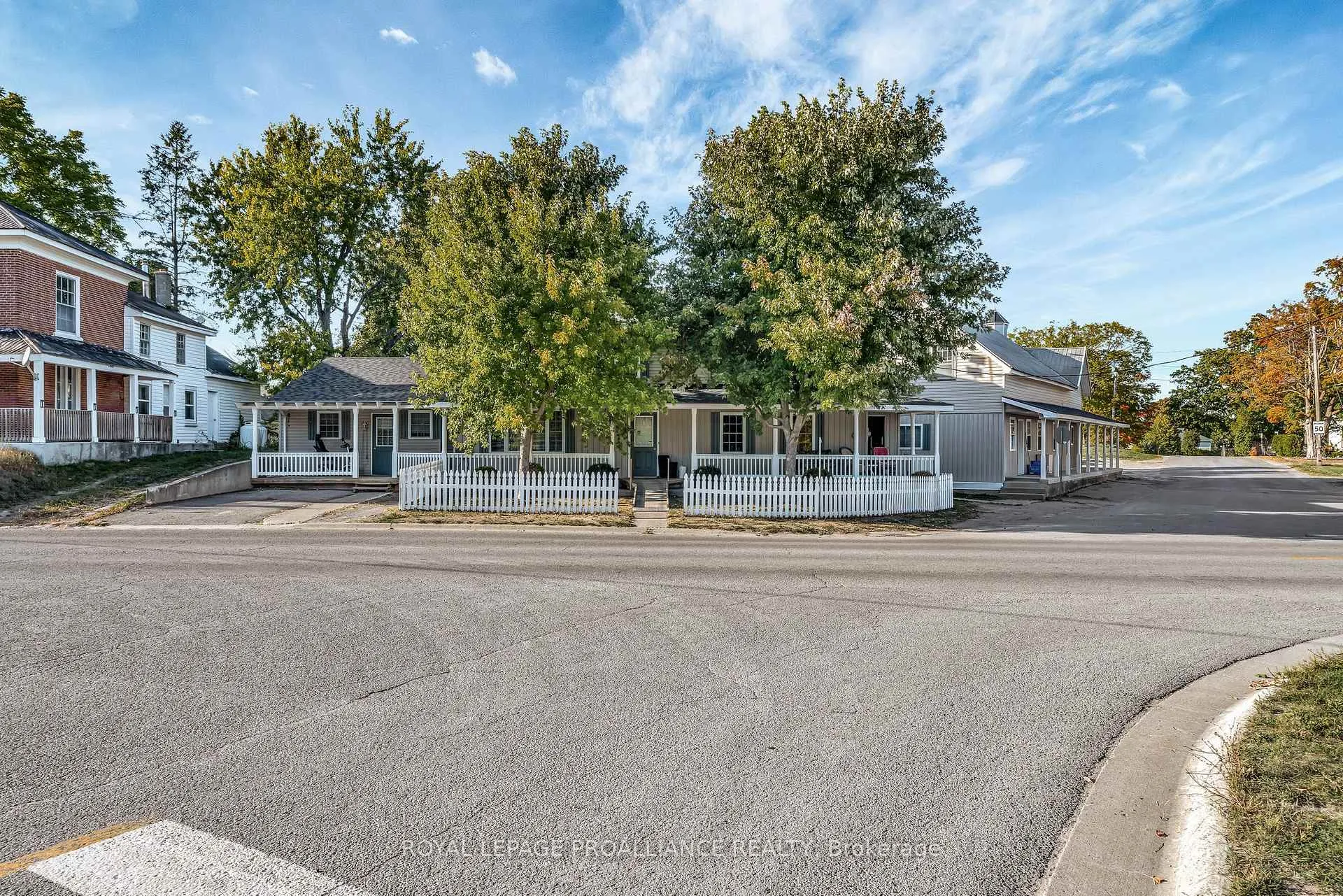 Front of 4140 Shannonville Road