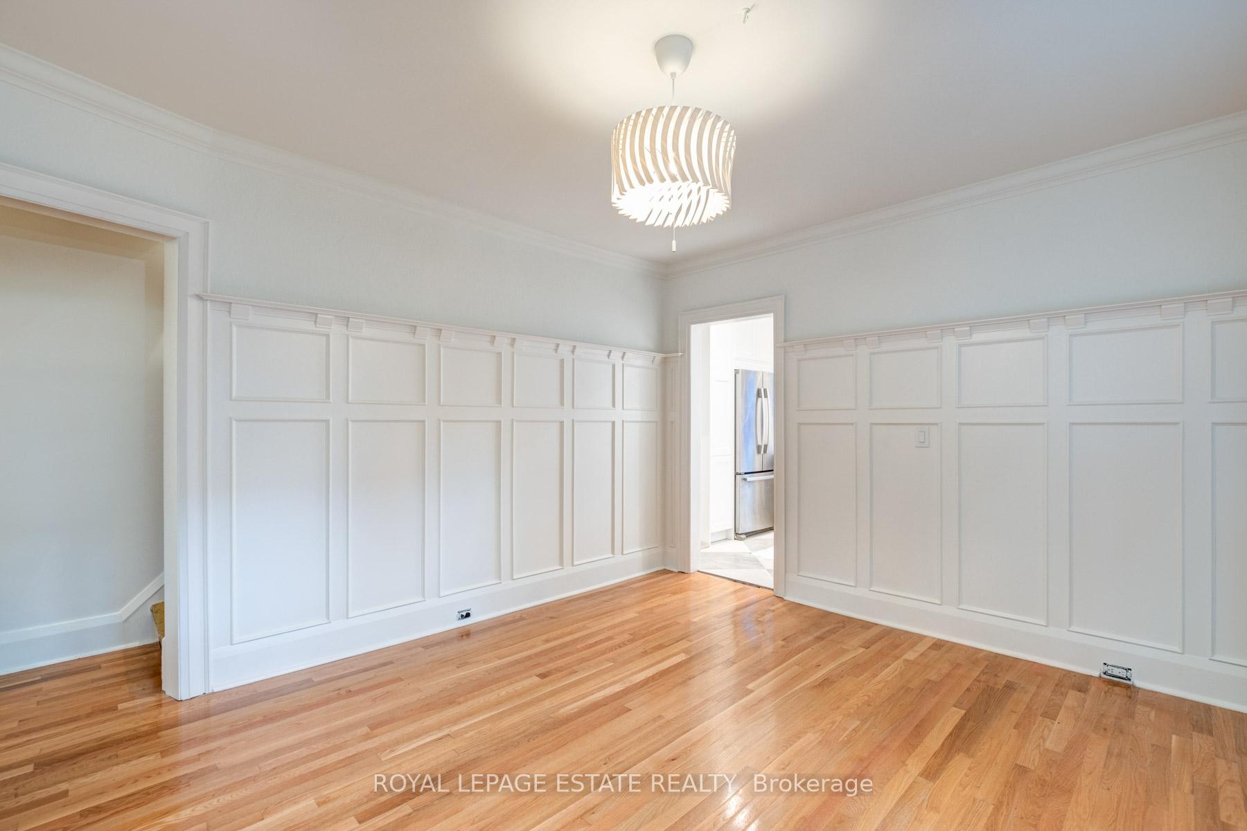 Photo 8 of 38 Benlamond Avenue, Toronto, East End-Danforth — HOMEH
